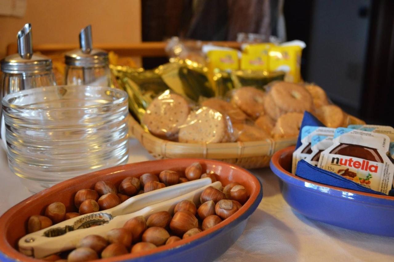 Agriturismo Cascina Rabalot Diano dʼAlba Eksteriør billede