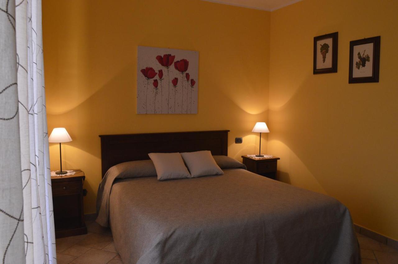 Agriturismo Cascina Rabalot Diano dʼAlba Eksteriør billede