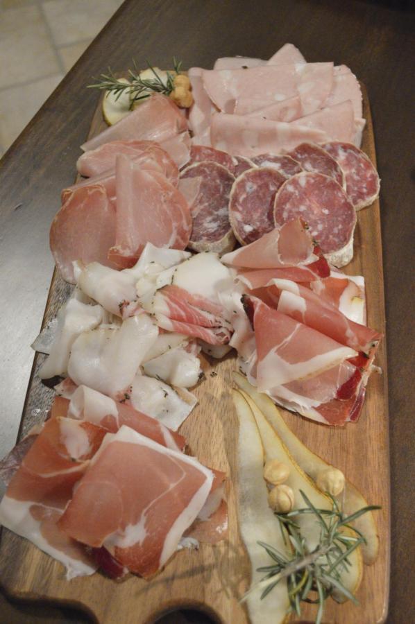Agriturismo Cascina Rabalot Diano dʼAlba Eksteriør billede